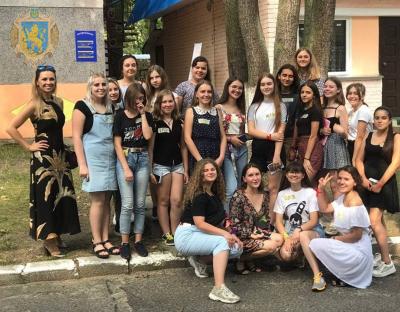 На Львівщині триває Школа лідерства для дівчат «Girl, you can»