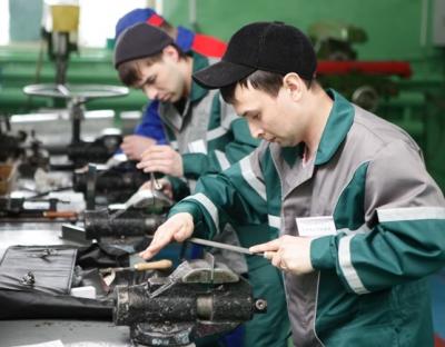 В області зростає попит на працівників робітничих професій