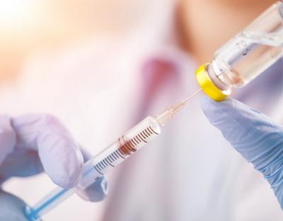 2000 доз вакцини «AstraZeneca» отримає Львівщина з Хмельницької області 