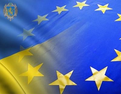 Для студентів та випускників організують "Дні кар'єри ЄС"