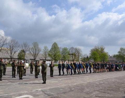 Ліцеїсти Героїв Крут представлятимуть область на Всеукраїнській Спартакіаді серед допризовної молоді