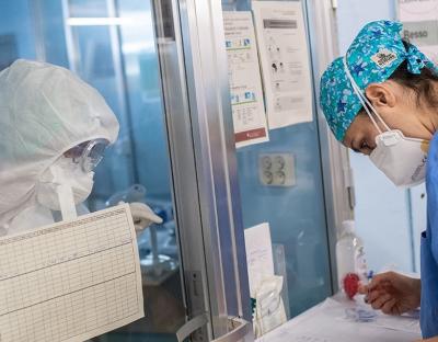 COVID-19: за останню добу по області госпіталізували 243 особи