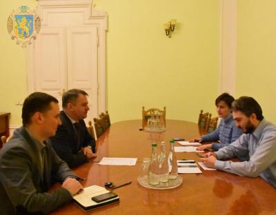 «Важливим є вільне волевиявлення і відсутність будь-яких фальсифікацій», - Олег Синютка зустрівся із представниками громадянської мережі ОПОРА