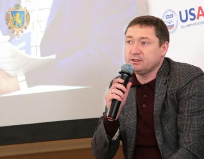 ''Лише розбудовуючи сильні громади на місцях, ми зможемо побудувати сильну державу'', - Максим Козицький