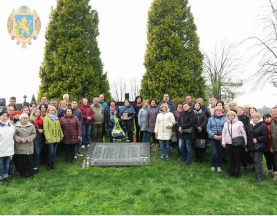 Делегація зі Львівщини вшанувала пам'ять загиблих українців у Польщі