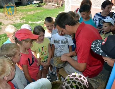 Туристичний маршрут «Святогірський» відвідали маленькі туристи з Бродівщини