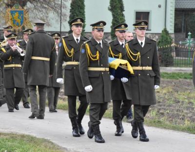 На Львівщині з почестями перепоховали вояків Української Галицької армії