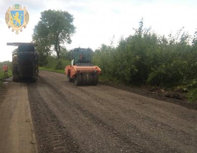 На Львівщині розпочали ремонт автомобільної дороги Куликів-Великосілки