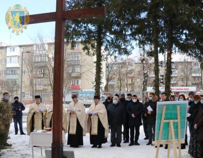 На території Ліцею ім. Героїв Крут освятили наріжний камінь Військового храму Св. Миколая Чудотворця