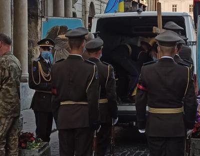 У Львові попрощались із загиблим бійцем Романом Галухою