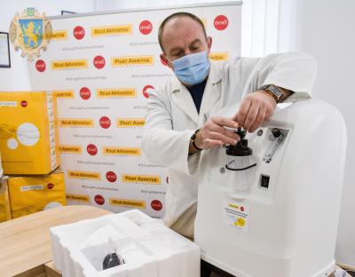 Госпіталю ветеранів війн та репресованих передали кисневі концентратори