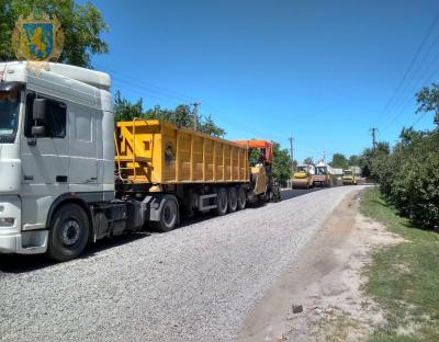 В області тривають ремонтні роботи на дорозі Стриганка-Старий Добротвір