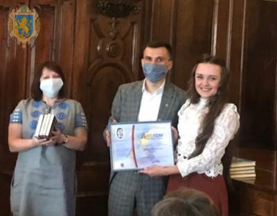 На Львівщині відзначили переможців обласної літературної премії імені Катерини Мандрик-Куйбіди