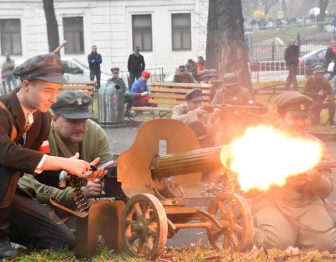 У парку "На валах" відтворили бій Української Галицької Армії