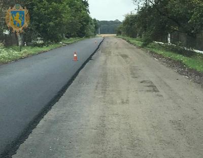 Триває ремонт робіт автомобільних доріг у межах Буського району 