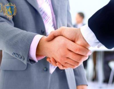 У Львівській ОДА шукають кадри