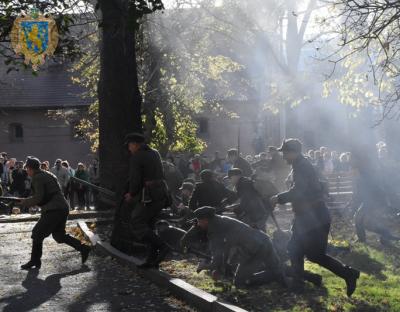 У парку «На валах» відбувся театралізований «Бій відділів УПА проти військ НКВД»