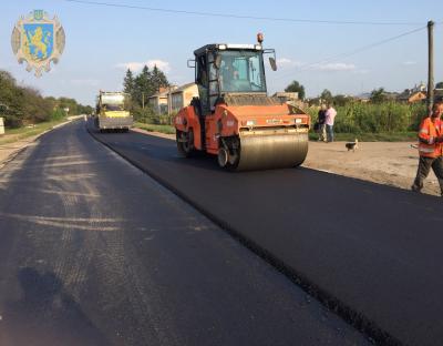 На Сокальщині тривають ремонтні роботи на автомобільних дорогах загального користування