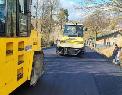 Укравтодор погодився взяти під своє управління місцеві дороги, що входять до “Малого карпатського кола”