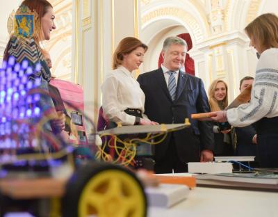 Дуже важливо, що ви збираєтесь рухати країну вперед – Президент на зустрічі з талановитою молоддю