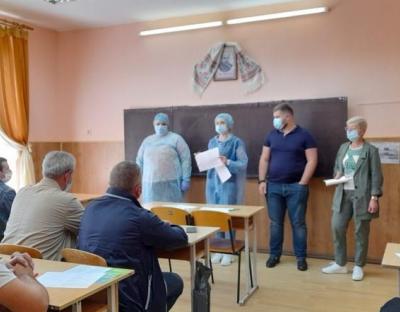 Вакцинація освітян: двома дозами вакцини щеплено понад 90% працівників