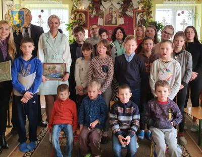 Для дітей, позбавлених батьківської опіки, організували свято 