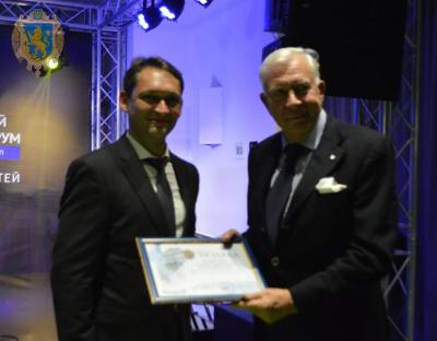 Ростислав Замлинський відзначив спікерів першого дня XVIII Міжнародного економічного форуму