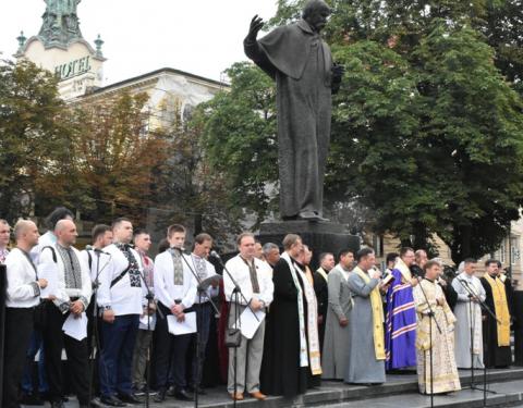 Львівщина разом з усією Україною святкує 1030-річчя хрещення України-Руси 