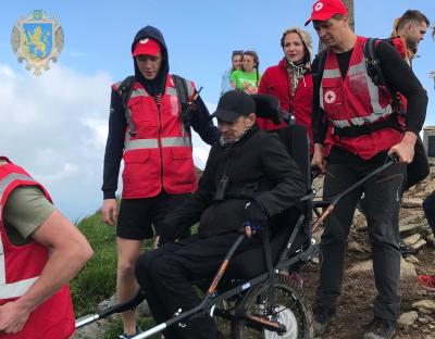 Інклюзивний туризм в дії: в межах сходження на гору Пікуй презентували українську «джульєтку»