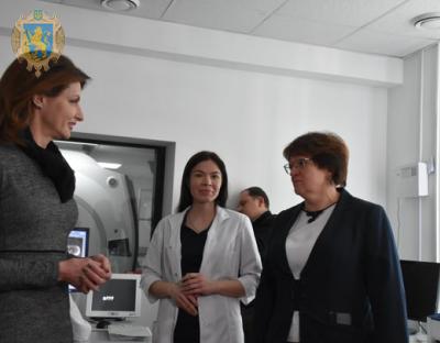 Марина Порошенко звернулася до жінок України з закликом своєчасного проходження профілактичних медичних оглядів