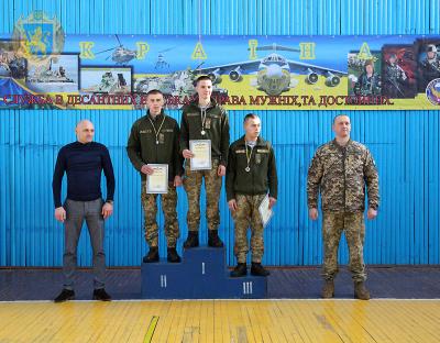 Львівські десантники змагались у спортивному вишколі з боротьби самбо