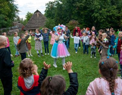 У Львові відбувся XVIII  Всеукраїнський фестиваль дитячих та юнацьких колективів «Казка у гаю»