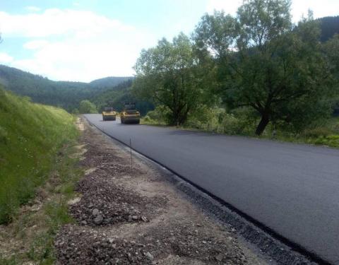 Олег Синютка оглянув дороги на Дрогобиччині