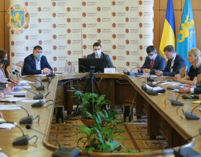 Питання передачі реєстраційних справ у сферах державної реєстрації до РДА розглянули в межах наради