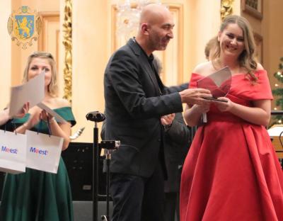 У Львівській філармонії гала-концертом завершився конкурс молодих  вокалістів імені Василя Сліпака
