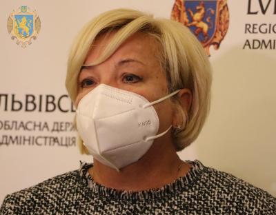 «Вірус не слабшає та знаходить нові способи пристосуватись», - пульмонолог Надія Рудницька