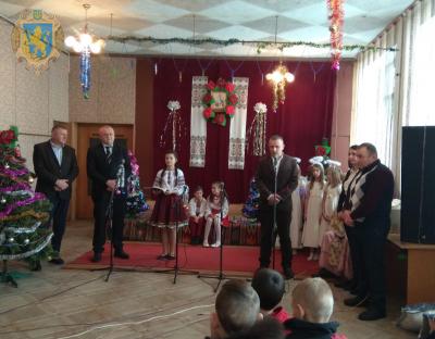 На Радехівщині ще двоє дітей-сиріт отримали власне житло