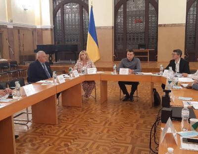 У Львівській обласній прокуратурі відбувся круглий стіл органів виконавчої влади щодо захисту прав дітей