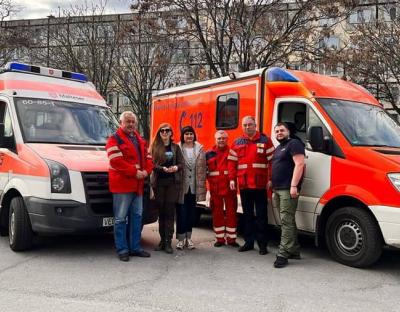 Львівщина передала Дніпропетровській ОВА «швидкі» від Мальтійської служби допомоги