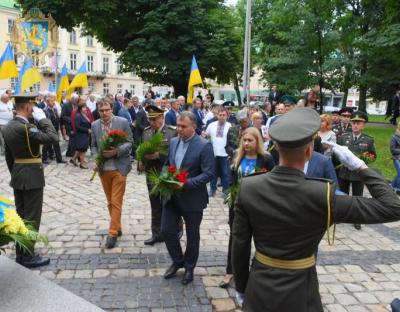 Львівщина святкує 22-гу річницю Конституції України