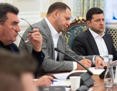 РНБО під головуванням Президента розглянула питання активізації вакцинації проти COVID-19