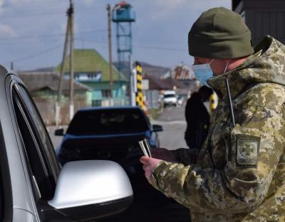 На кордоні з Угорщиною цілодобово працюватимуть ще два пункти пропуску