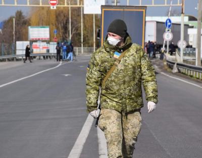 Громадяни України можуть перетинати кордон за внутрішніми паспортами 