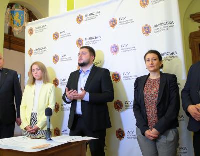 На Львівщині стартувала інформаційна кампанія щодо підтримки сімей патронатних вихователів