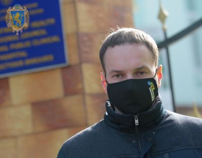 50 працівників Львівської обласної клінічної інфекційної лікарні сьогодні отримали вакцини від COVID-19