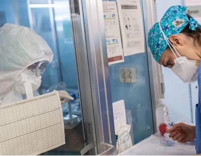 На Львівщині зафіксували 64 нових випадки захворювання на коронавірус. Госпіталізували – 13 осіб