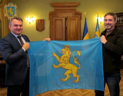 Олег Синютка закликав розгорнути прапори з нагоди Дня Соборності