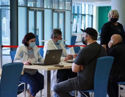 Майже 400 осіб отримали щеплення від коронавірусу у новоствореному Центрі вакцинації