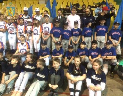 На Львівщині стартував фінал чемпіонату України з бейсболу серед юнаків