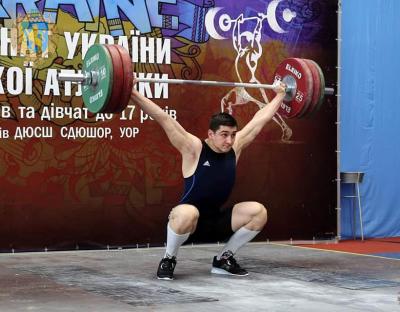 Юнацька команда важкоатлетів Львівщини – найсильніша в Україні